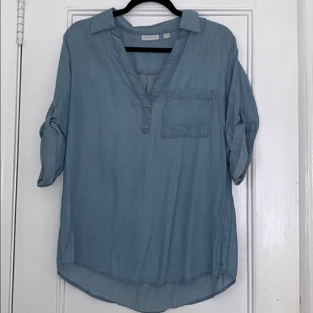 Women’s Chambray top